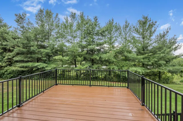 $305,000 | 25649 Forest Blvd Court, Wyoming, MN 55092