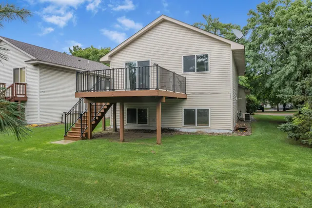 $305,000 | 25649 Forest Blvd Court, Wyoming, MN 55092