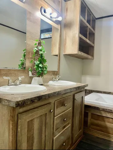 $69,900 | 203 Sheila Street, Jasper, TX 75951