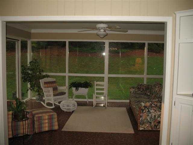 42 Ponderosa Road Greenville, SC 29607 - Photo 6 of 9 Gallery Image 6