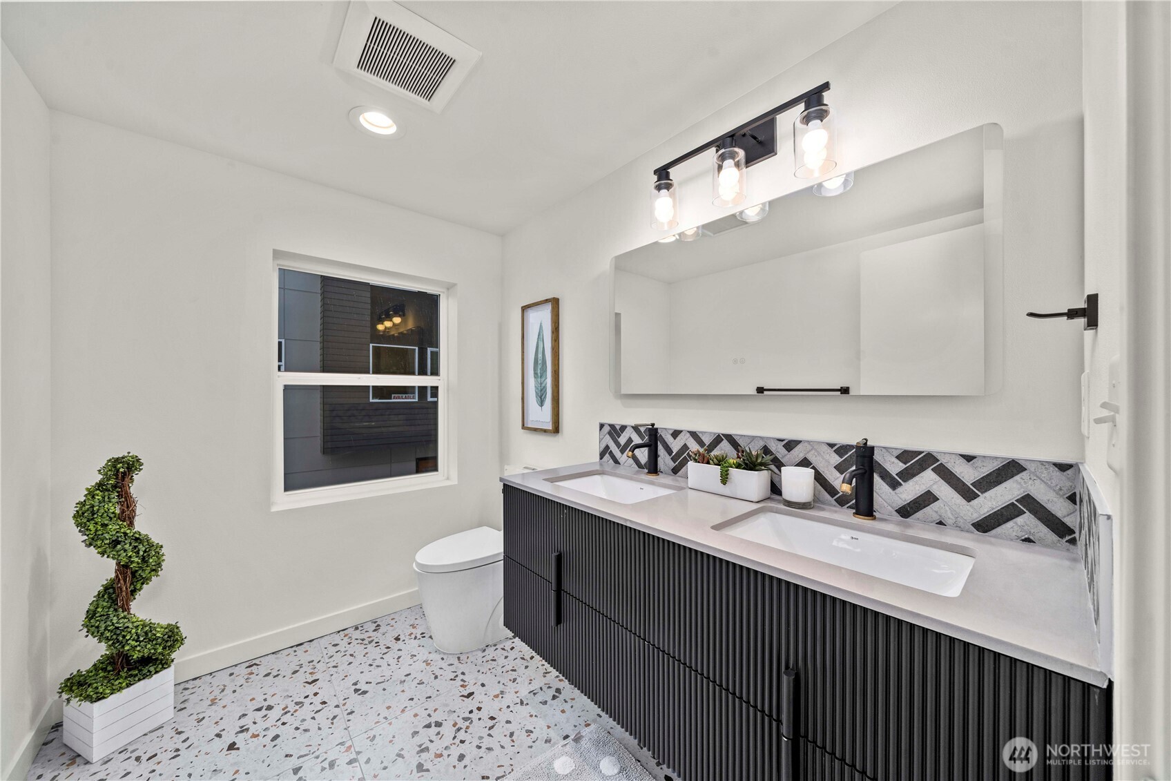 11539 17th Place Southwest Burien, WA 98146 - Photo 28 of 40