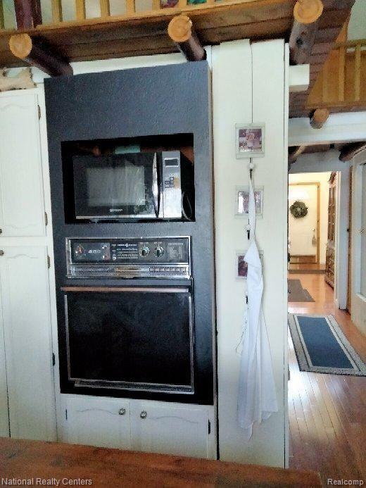 4757 Crescent Point Road Waterford, MI 48327 - Photo 8 of 13