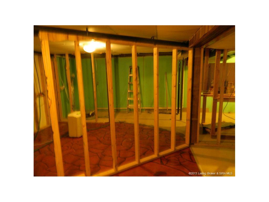 12760 North Road Northwest Depauw, IN 47115 - Photo 21 of 32 Gallery Image 21
