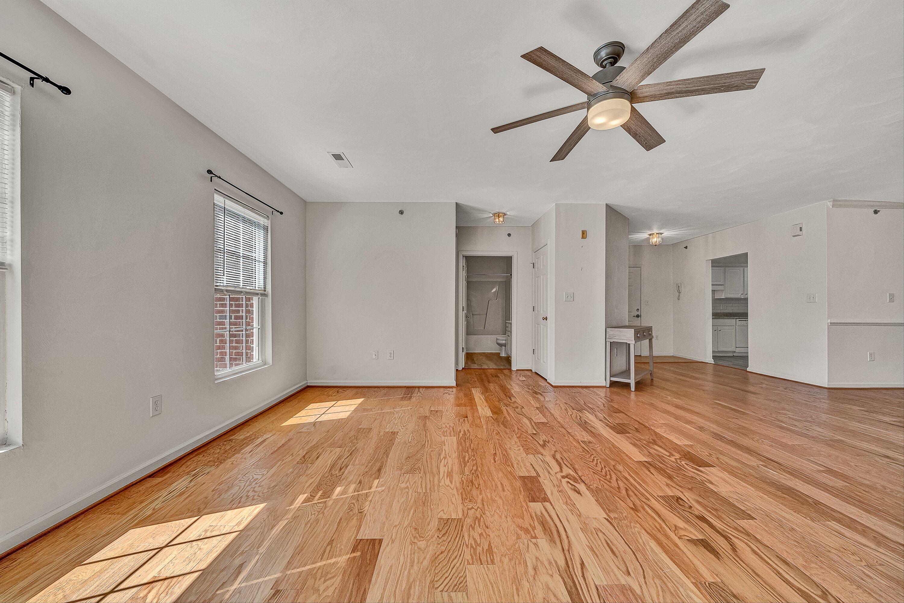 4438 Pheasant Ridge Road, Unit 202 Roanoke, VA 24014 - Photo 19 of 50 18-VM-02469