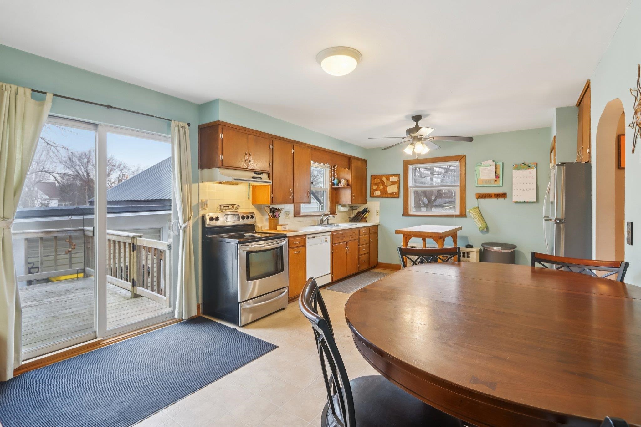 412 West Main Street Reedsburg, WI 53959 - Photo 19 of 54