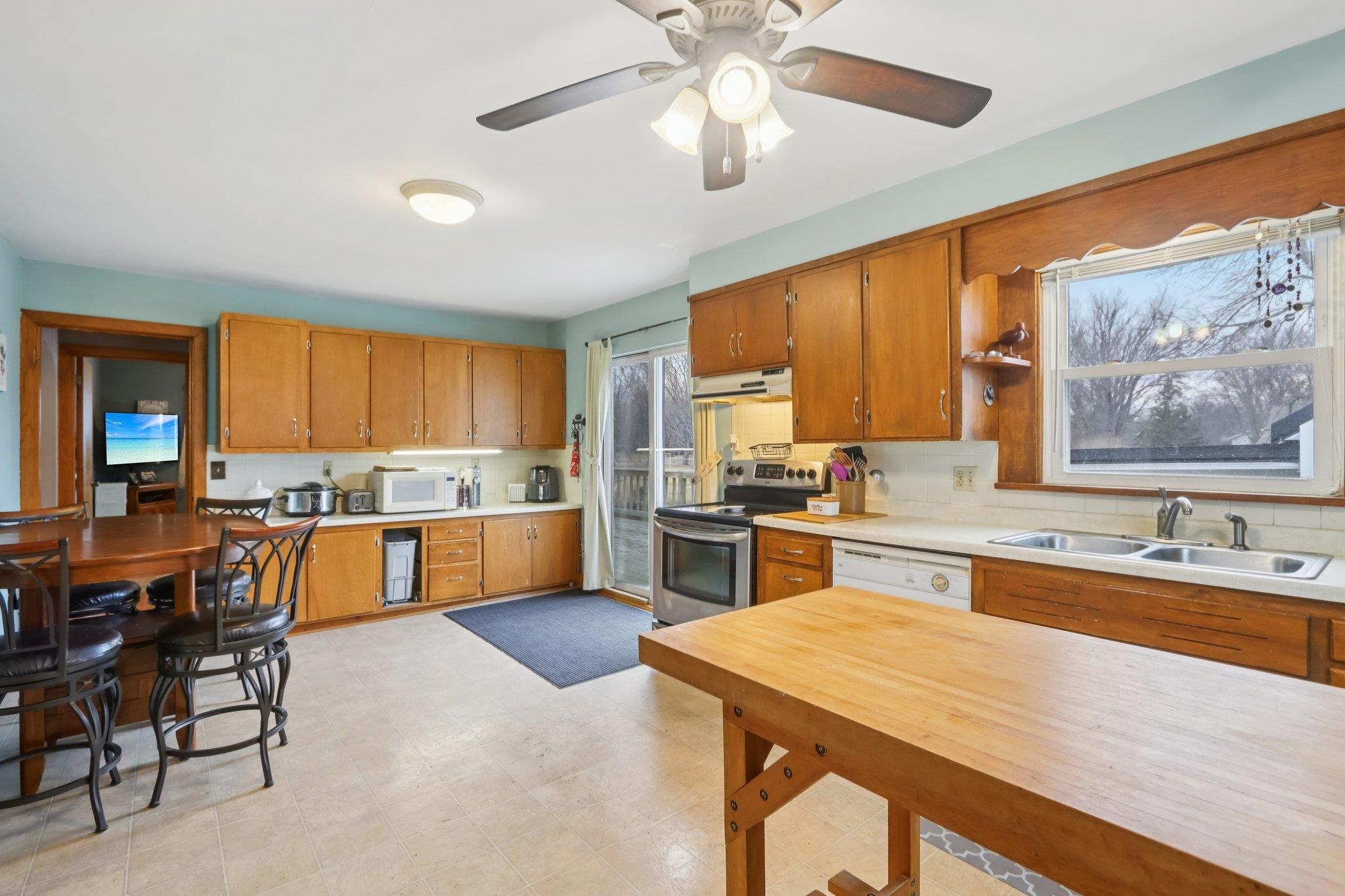 412 West Main Street Reedsburg, WI 53959 - Photo 23 of 54