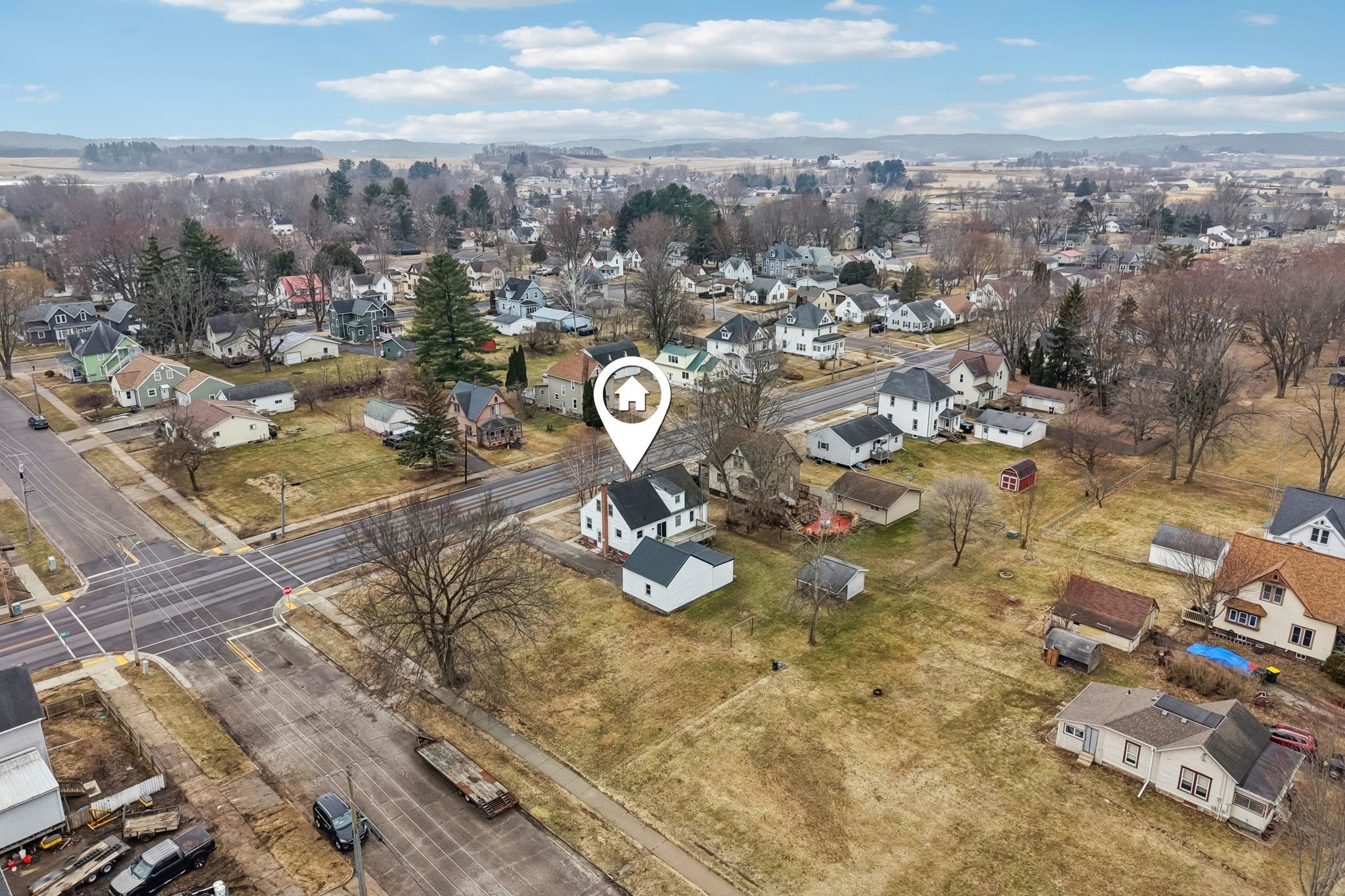 412 West Main Street Reedsburg, WI 53959 - Photo 6 of 54