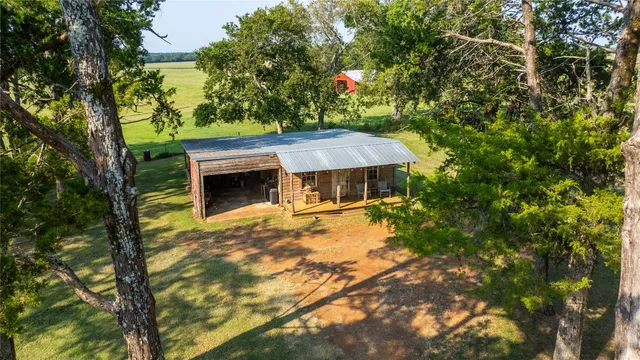 $8,000,000 | 1206 County Road 1515, Crockett, TX 75835