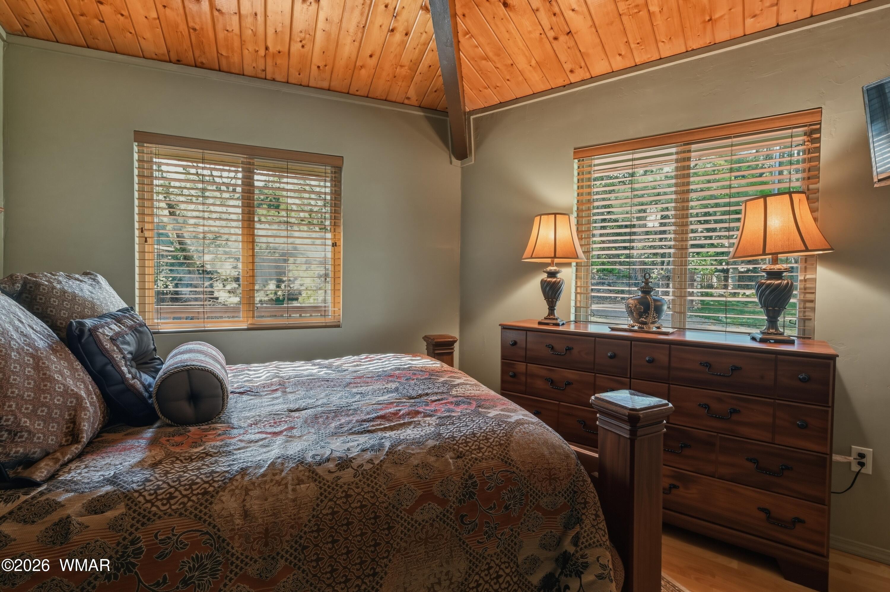 285 Box Elder Payson, AZ 85541 - Photo 24 of 37 a bedroom with a bed and a window