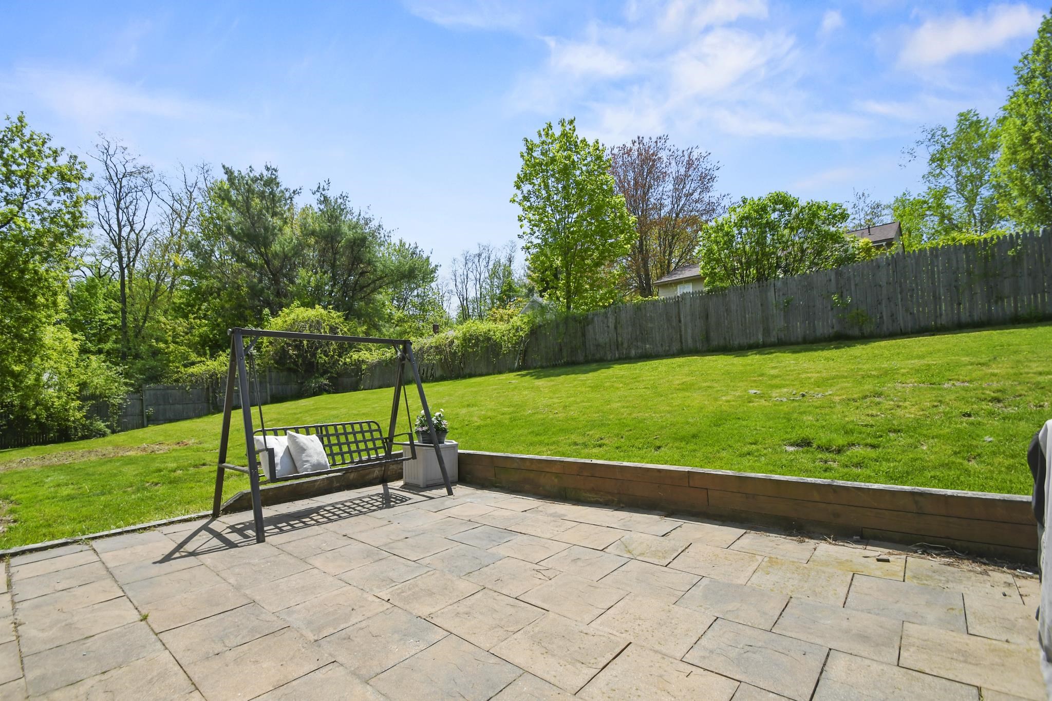 7 Pine Street Hooksett, NH 03106 - Photo 24 of 30