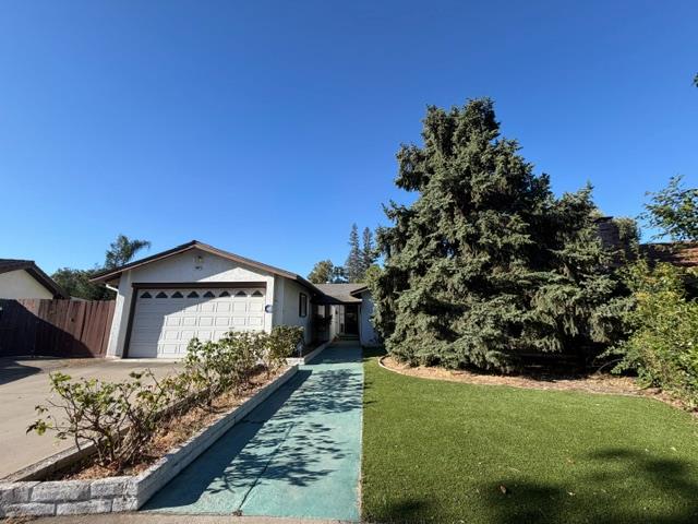 3304 Benton Circle Modesto, CA 95350 - Photo 3 of 22