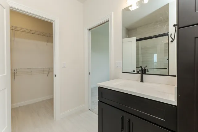 $639,000 | 1313 Woodbine Road, Bloomington, IL 61704