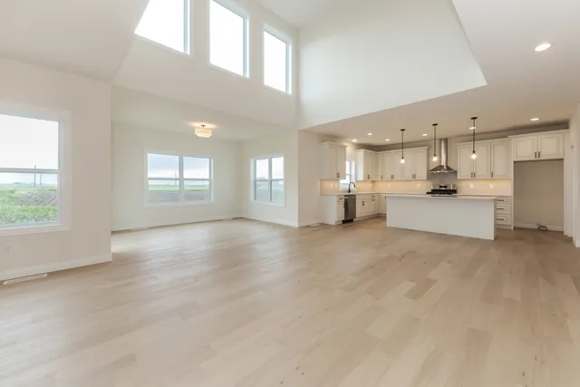 $639,000 | 1313 Woodbine Road, Bloomington, IL 61704