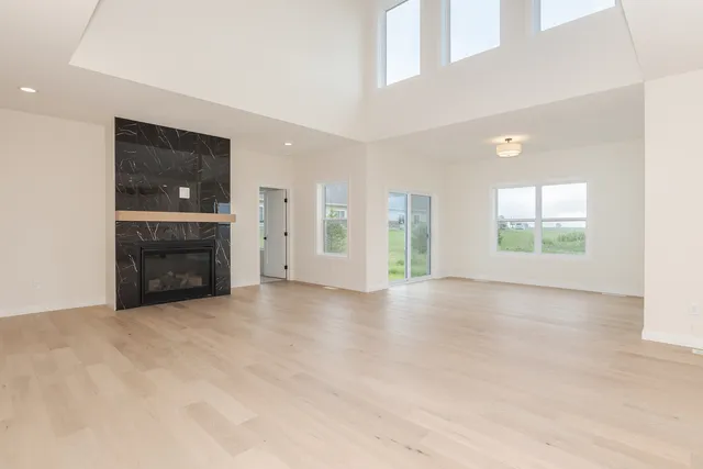 $639,000 | 1313 Woodbine Road, Bloomington, IL 61704