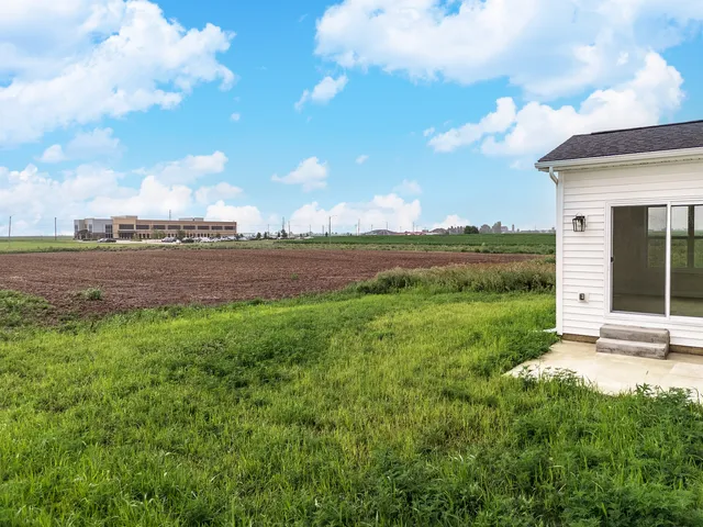 $639,000 | 1313 Woodbine Road, Bloomington, IL 61704