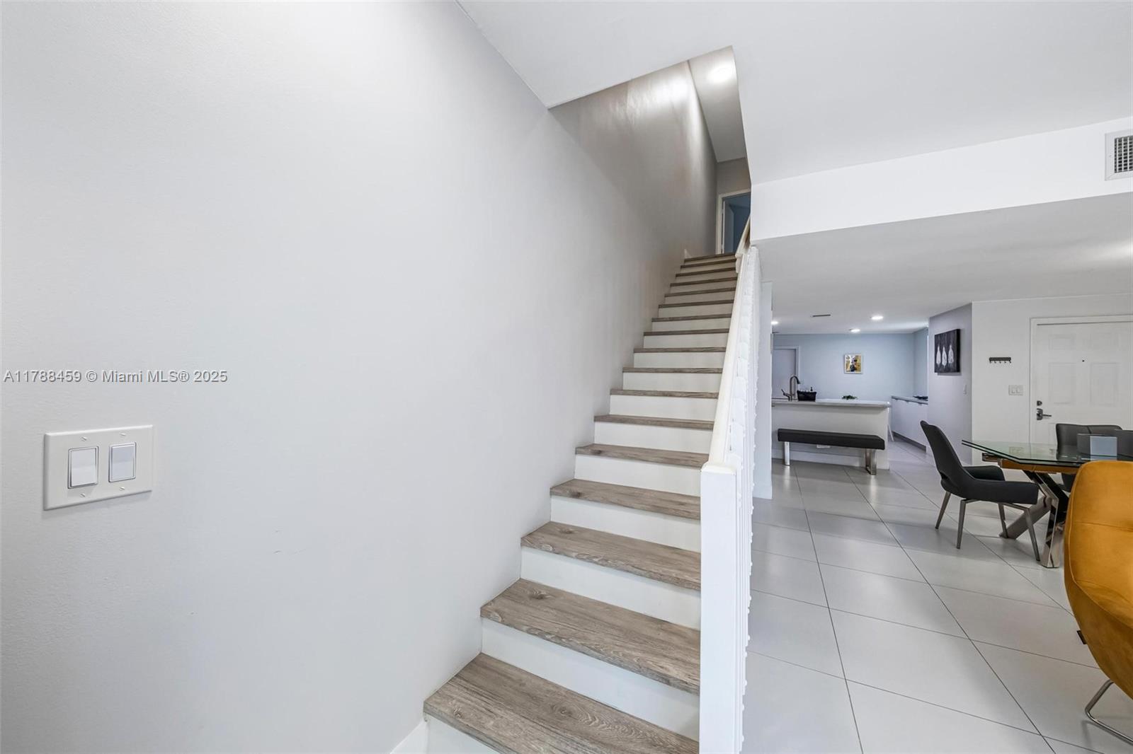 1524 Coronado Road, Unit 535 Fort Lauderdale, FL 33327 - Photo 20 of 54 a view of entryway and hall