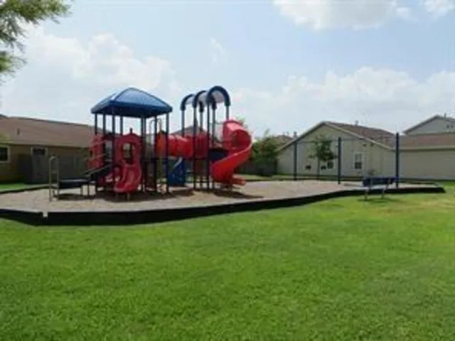 $1,750 | 3519 Avalon Castle Drive, Spring, TX 77386