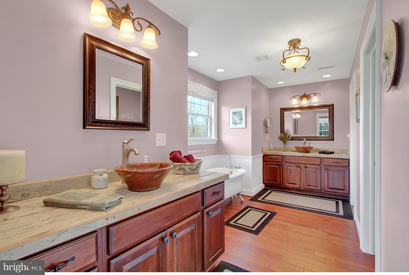 1017 Stansbury Road Pylesville, MD 21132 - Photo 10 of 20 UNBELIEVABLE, CUSTOM MASTER BATH!