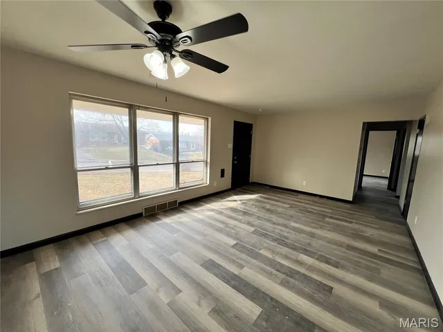 $154,900 | 5150 Wallingford Drive, St. Louis, MO 63121