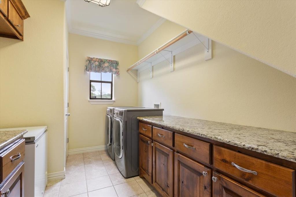 1125 Whispering Oaks China Spring, TX 76633 - Photo 27 of 36