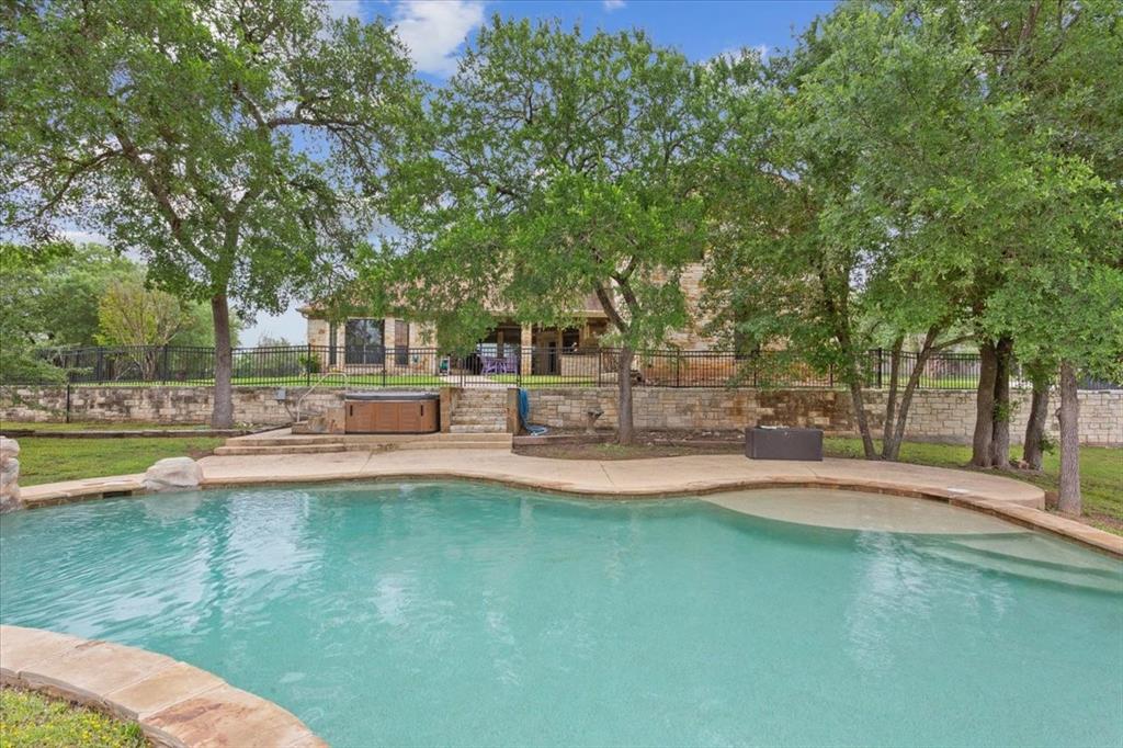 1125 Whispering Oaks China Spring, TX 76633 - Photo 3 of 36