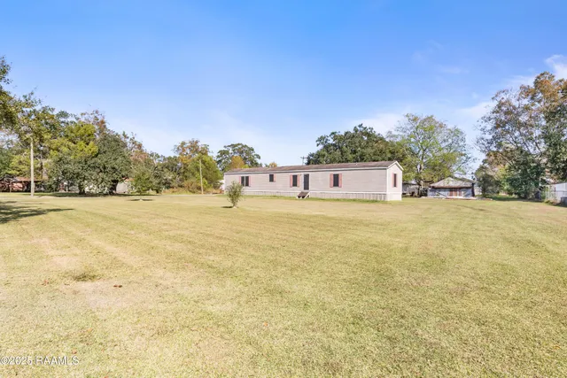 $159,900 | 1010 Robert Drive, St. Martinville, LA 70582
