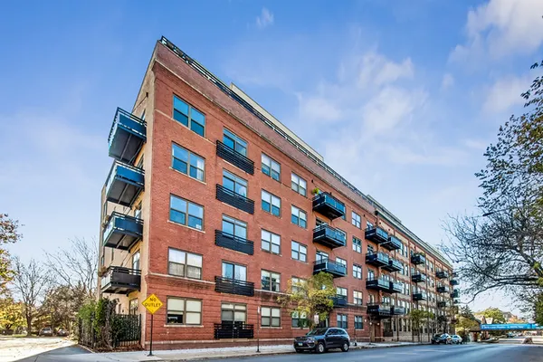 $3,700 | 1735 West Diversey Parkway, Unit 408, Chicago, IL 60614