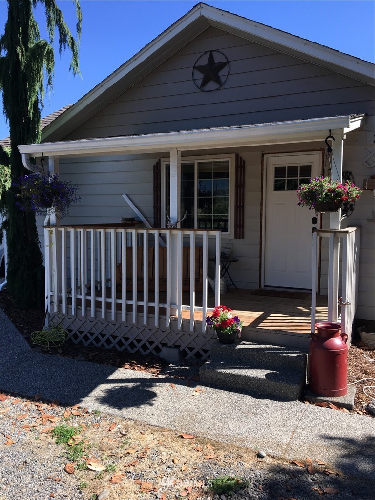 24808 Chase Road Sedro-Woolley, WA 98284 - Photo 2 of 18