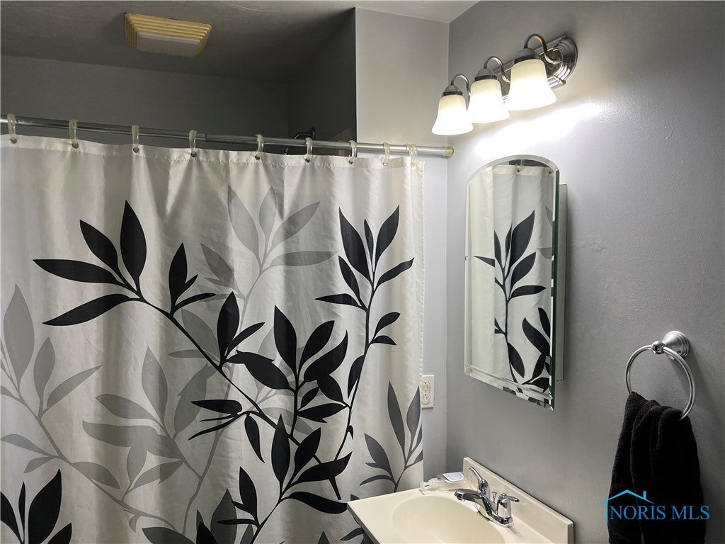 6530 Brixton Road Maumee, OH 43537 - Photo 23 of 31 Gallery Image 23