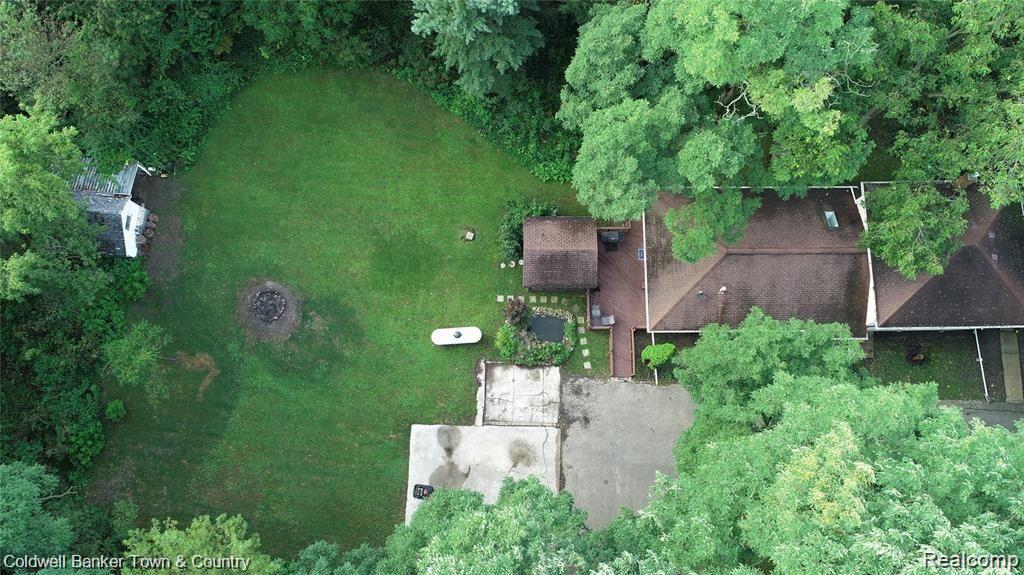 9228 Hartland Road Fenton, MI 48430 - Photo 37 of 38