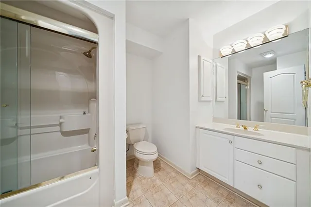 $875,000 | 236 Lakewood Road, Greensburg, PA 15601