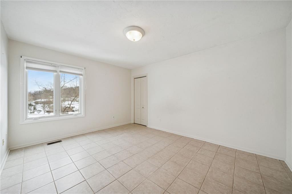 236 Lakewood Road Greensburg, PA 15601 - Photo 36 of 50