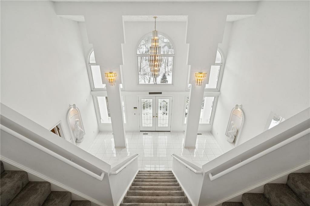 236 Lakewood Road Greensburg, PA 15601 - Photo 4 of 50