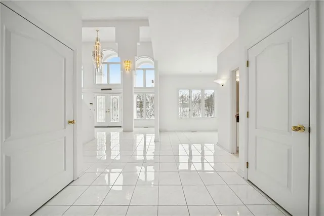 $875,000 | 236 Lakewood Road, Greensburg, PA 15601