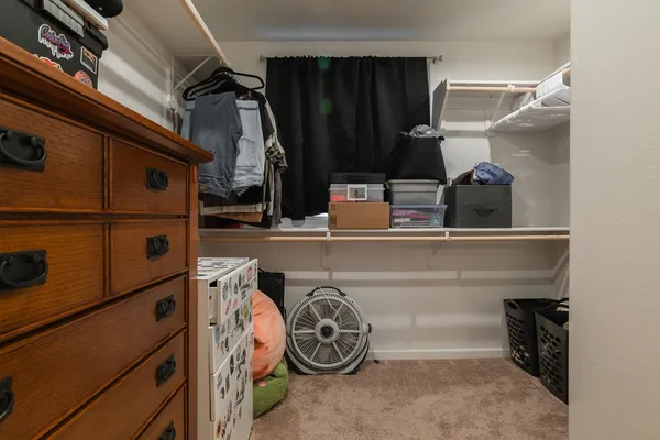 $459,000 | 1945 East Gum Avenue, Reedley, CA 93654