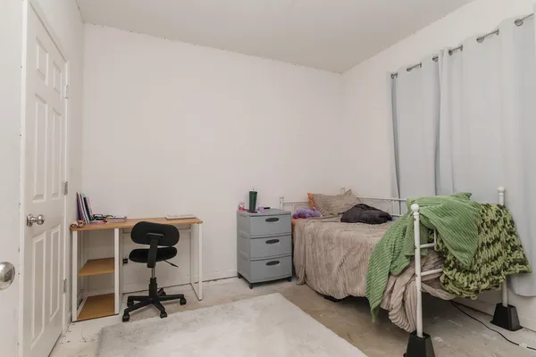 $459,000 | 1945 East Gum Avenue, Reedley, CA 93654