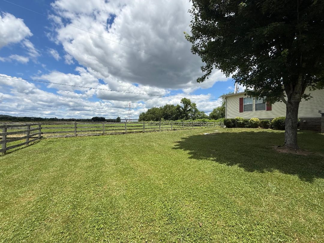 458 Riverlanding Road Greenup, KY 41144 - Photo 4 of 41