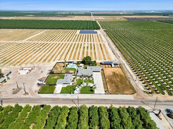 a picture of floor plan