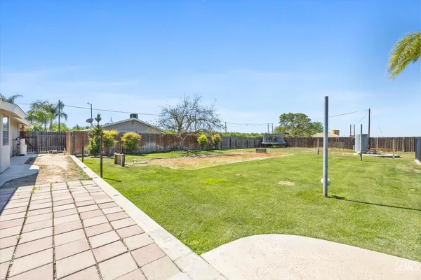 $1,200,000 | Undisclosed Address, Bakersfield, CA 93314