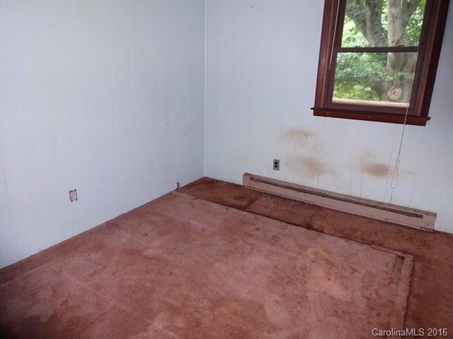 154 Mashburn Branch Cove Road Franklin, NC 28734 - Photo 6 of 9 Gallery Image 6