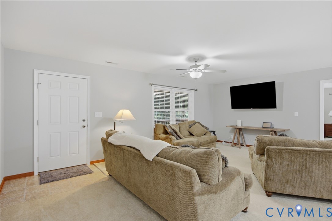 10009 Holly Road Mechanicsville, VA 23116 - Photo 7 of 43