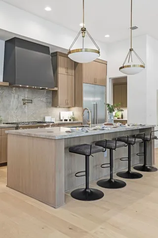 $2,199,000 | 3106 Greenlawn Parkway, Austin, TX 78757