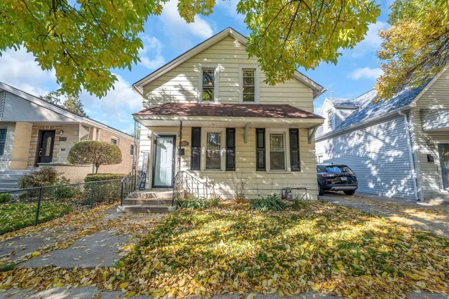$229,900 | 11224 South Fairfield Avenue, Chicago, IL 60655
