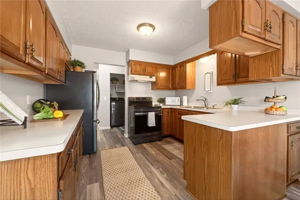 $199,900 | 35 Sleepy Hollow, Chili, NY 14624