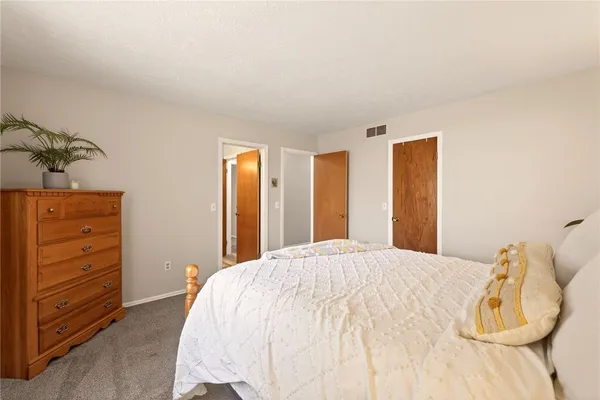 $199,900 | 35 Sleepy Hollow, Chili, NY 14624