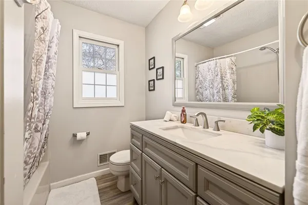 $199,900 | 35 Sleepy Hollow, Chili, NY 14624