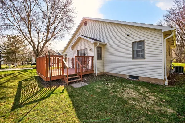 $199,900 | 35 Sleepy Hollow, Chili, NY 14624