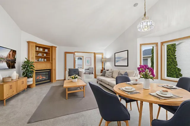 $340,000 | 624 O'Brien Parkway, Belle Plaine, MN 56011