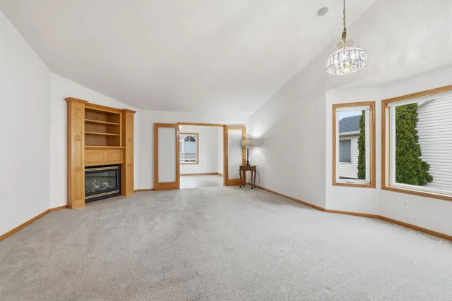 $340,000 | 624 O'Brien Parkway, Belle Plaine, MN 56011