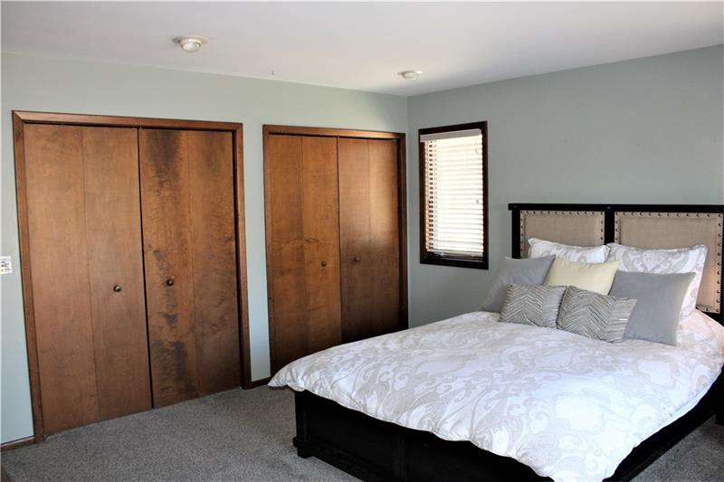 142 Wolfe Run Road Cranberry Township, PA 16066 - Photo 15 of 25 Gallery Image 15